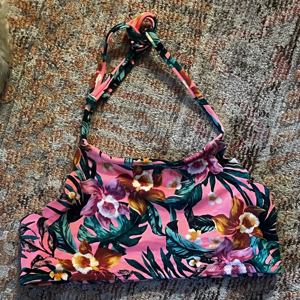 Scallop edge tie bikini top ~ kids ~ medium! Adorable print!
